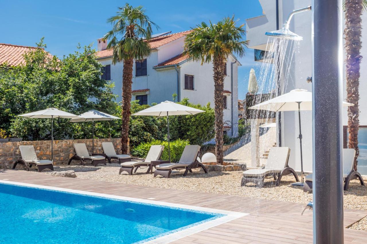 Apartments Petra Krk Krk Town Eksteriør billede